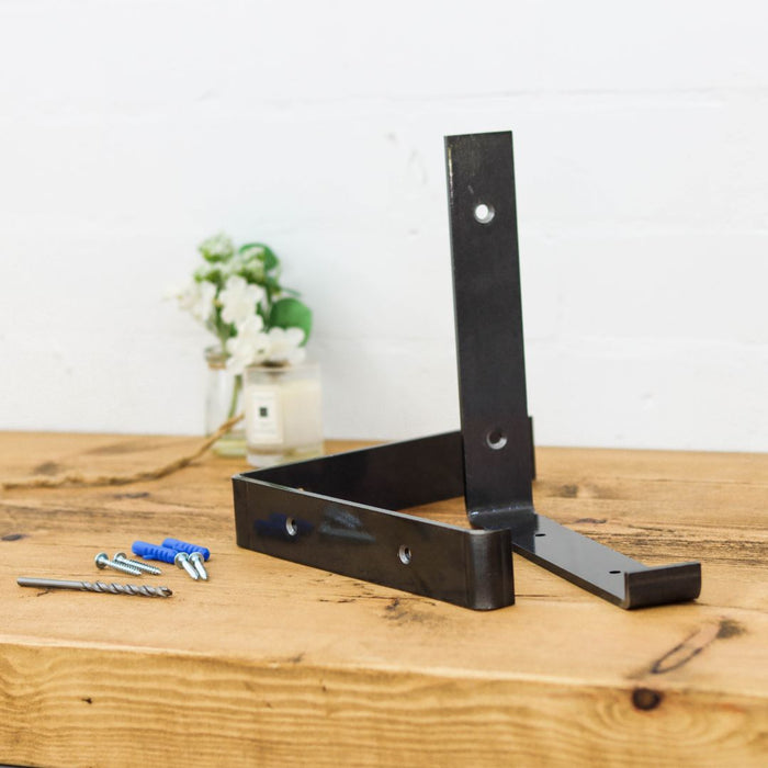 1 x Lipped Metal Bracket - Up Vertical - 15cm -