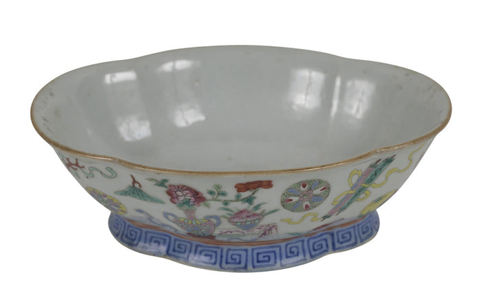 18th Century Chinese Export Bowl
