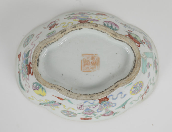 18th Century Chinese Export Bowl