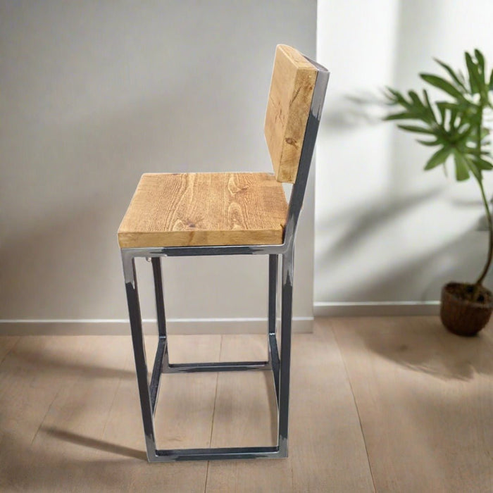 Cruach - Industrial Bar Stool with Backrest -