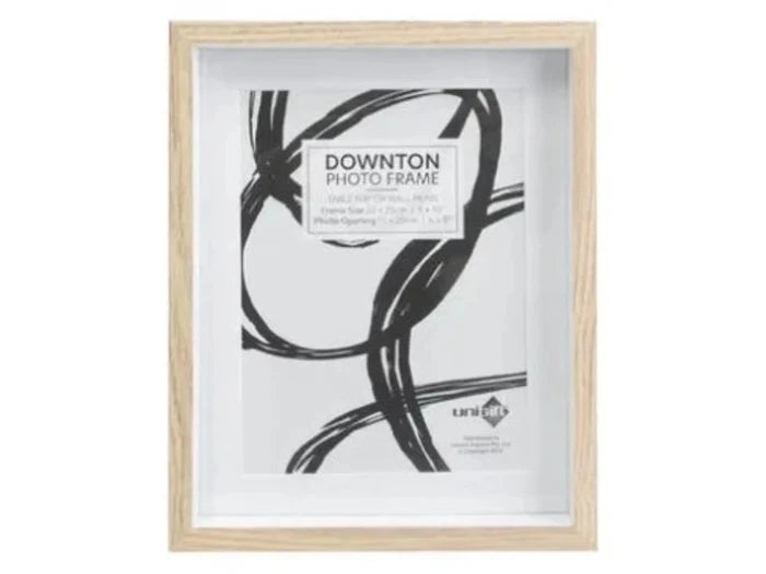 Downtown Matt Frame Natural/White 20x25cm/8x10 to 6x8"