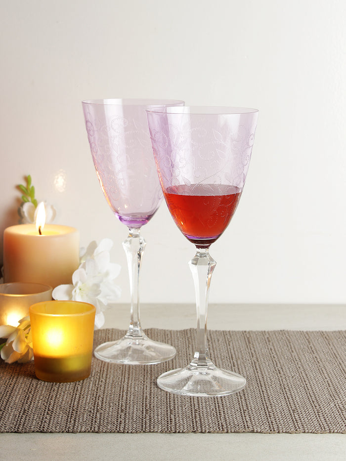 High-quality lead-free crystal red wine glass with pantograph pattern