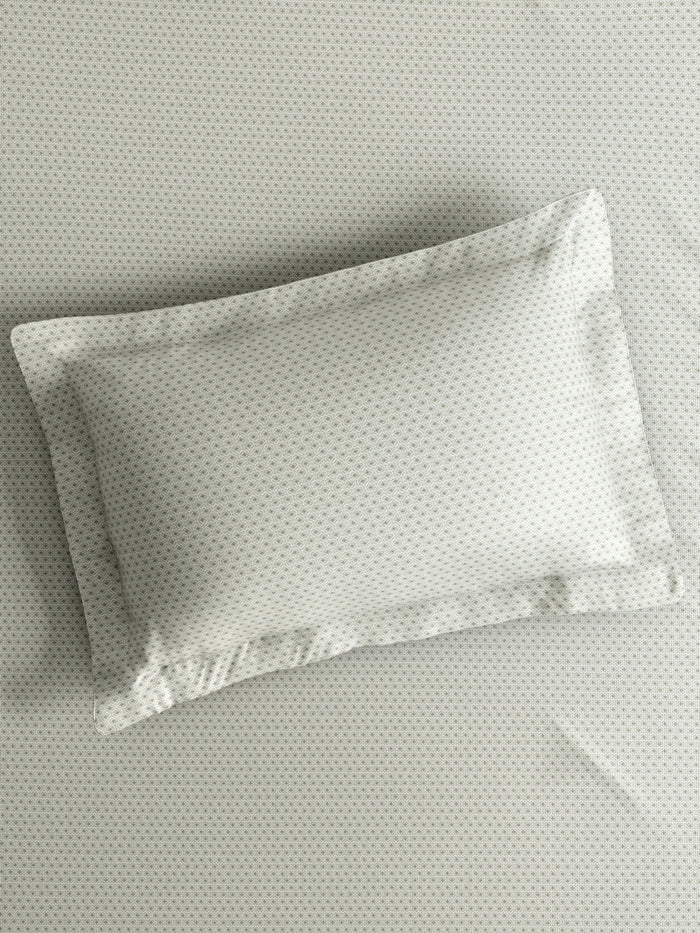 Gardenia Augusta 100% Cotton 300 TC Super King Bedsheet with 2 Pillow Covers | Grey & White Digitally Printed