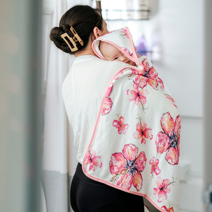 Hibiscus Kiss Hooded Towel Set