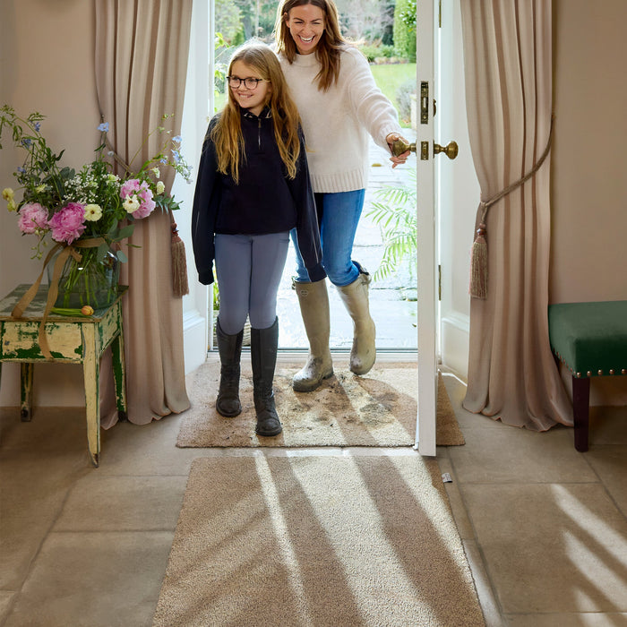 Hug Rug - Plain Linen