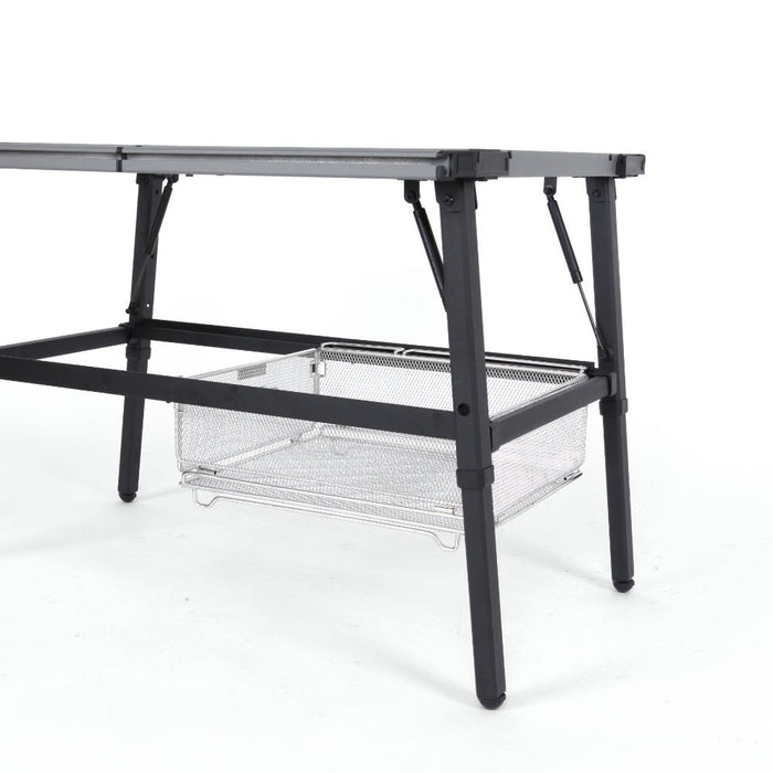 BUENOFE IGT Mesh Tray 1.5 seated in the unit slot of a 2.5 IGT table