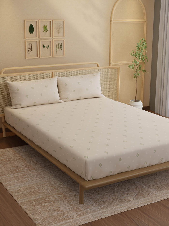 Indo Musk 100% Kasturi Cotton 200 TC King Fitted Sheet with 2 Pillow Covers | Cream Ethnic Print Fitted Sheet Set