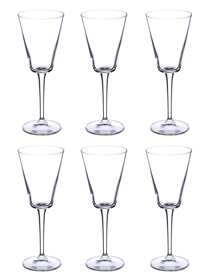 Refined crystal wine glass ideal for wine tastings