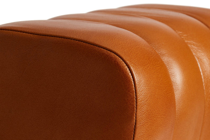 Lima Mini Gym Bench - Cognac Buffalo Leather -