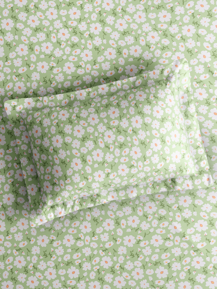 Nature Bouquet 100% Cotton 300 TC King Bedsheet with 2 Pillow Covers | Green Floral Fragrance Bedsheet Set