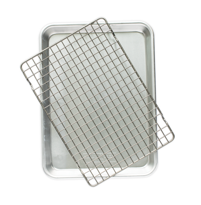 Nordic Ware | Naturals® Quarter Sheet Pan with Oven-Safe Nonstick Grid