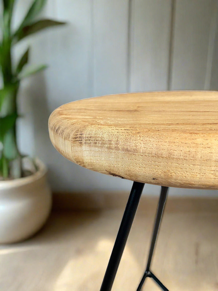Old Barn Prism Stool - Round -