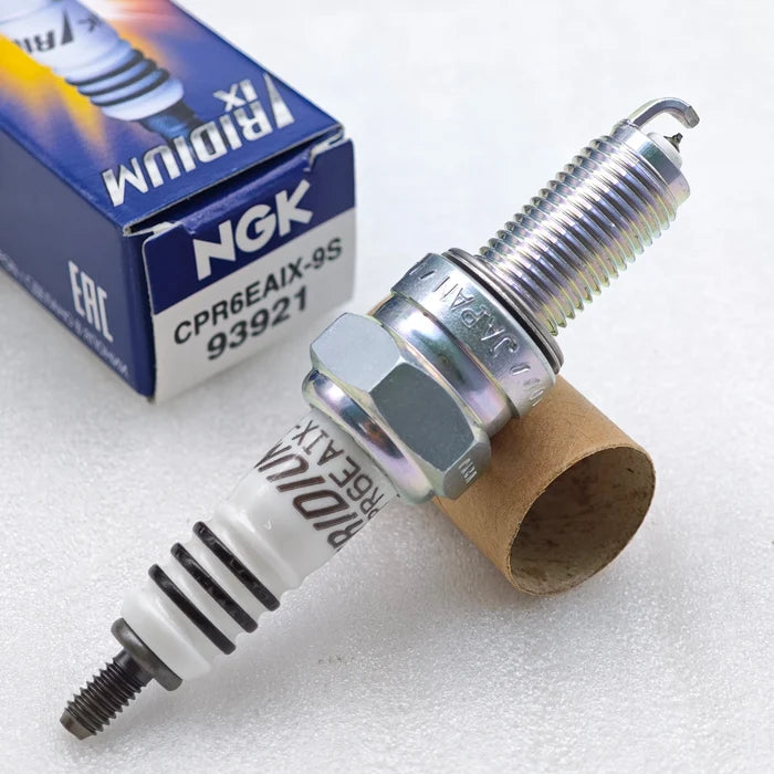 Original  NGK Motorcycle Spark Plug CPR6EA-9 CPR6EAIX-9S CPR6EDX-9S