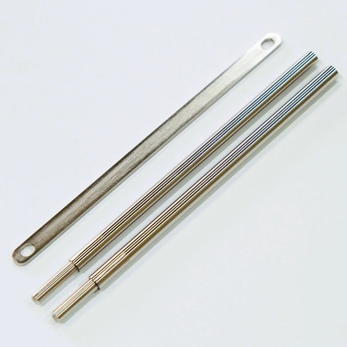 HR Stain My Table Extension - Henrik Seo