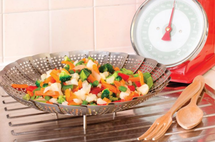 Stainless Steel Steamer - 9 Inches