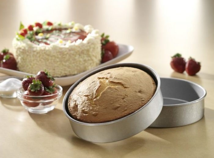 USA Pan | 8 Inch Round Cake Pan